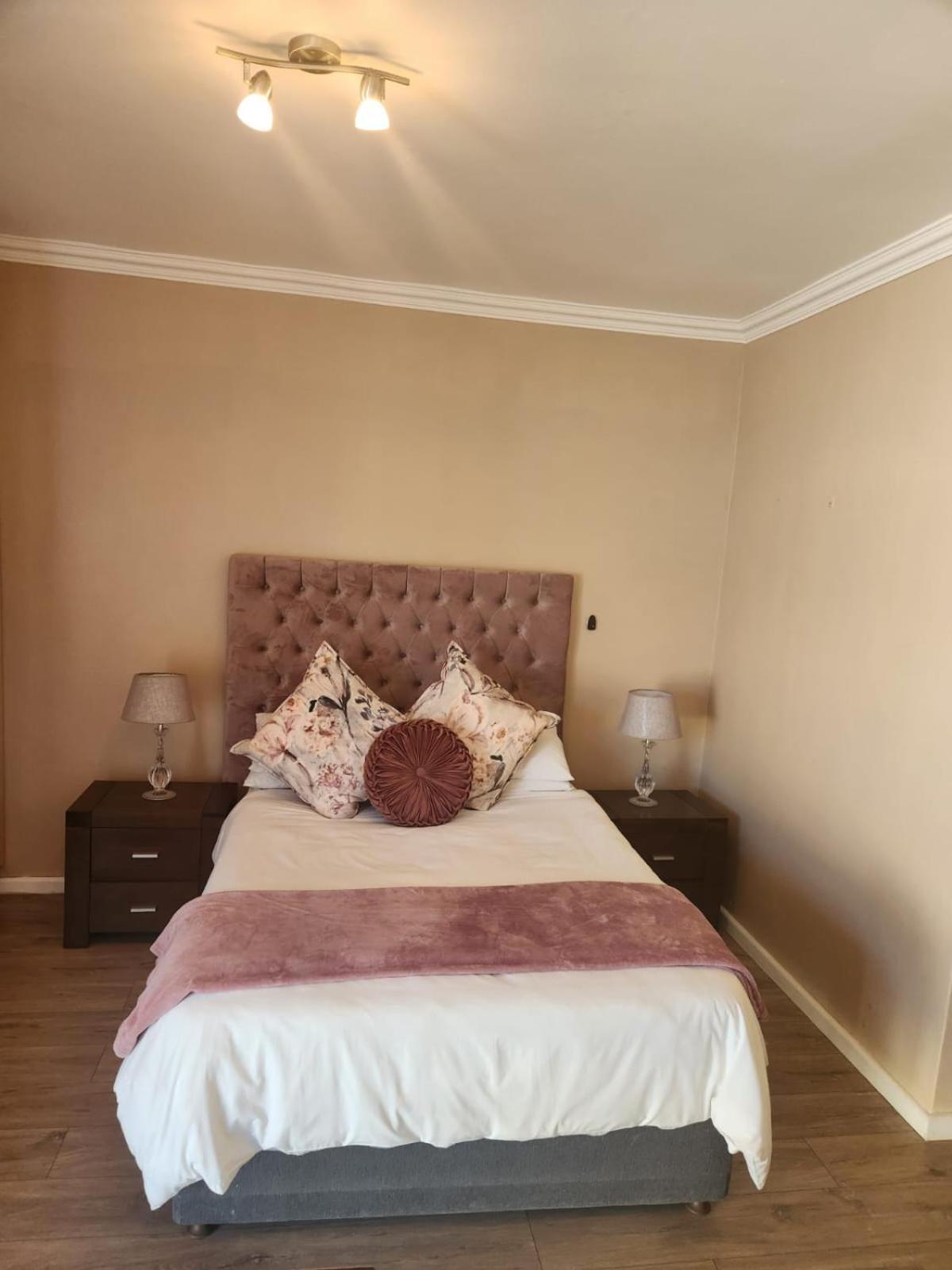 Jenvey House Selfcatering Apartments & Bnb Πορτ Ελίζαμπεθ Εξωτερικό φωτογραφία